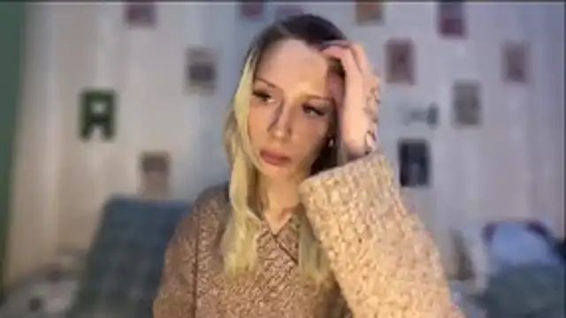 Snapshot of DellaCampbell chatting on February 5, 2026, 2:43 pm DellaCampbell online show from February 5, 2026, 2:43 pm