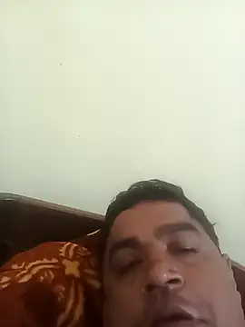 Snapshot of deshilnd chatting on May 18, 2026, 4:24 pm deshilnd online show from May 18, 2026, 4:24 pm