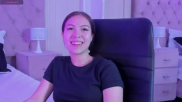 Snapshot of lizzyrossie chatting on February 25, 2026, 9:02 pm lizzyrossie online show from February 25, 2026, 9:02 pm