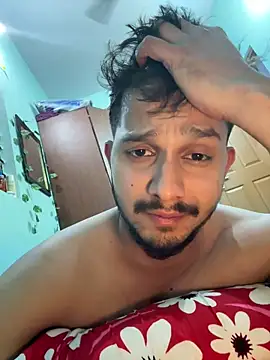 Snapshot of Ujwal-98 chatting on June 17, 2026, 7:15 pm Ujwal-98 online show from June 17, 2026, 7:15 pm