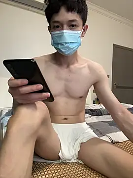 Snapshot of llkiki chatting on May 13, 2026, 5:05 am llkiki online show from May 13, 2026, 5:05 am