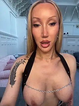 Allana29 online show from April 30, 2026, 5:52 pm