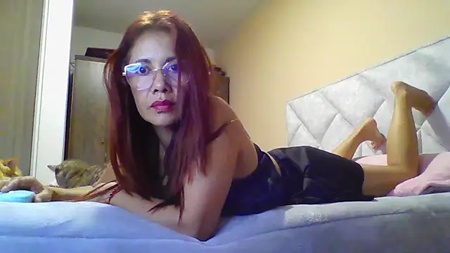 Snapshot of camila_star10 chatting on March 1, 2026, 3:08 am camila star10 online show from March 1, 2026, 3:08 am