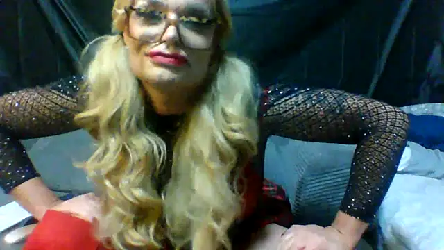 Snapshot of starandsky chatting on February 1, 2026, 4:00 am starandsky online show from February 1, 2026, 4:00 am