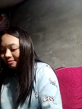 Snapshot of Rose-222 chatting on February 3, 2026, 6:22 am Rose-222 online show from February 3, 2026, 6:22 am