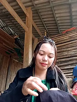 Rose-222 online show from March 18, 2026, 12:58 am