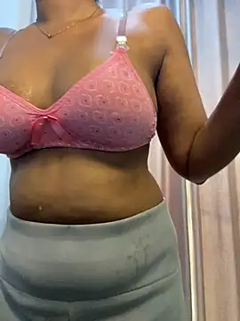 Snapshot of ANU_BABA_HOT chatting on July 6, 2026, 9:39 am ANU BABA HOT online show from July 6, 2026, 9:39 am