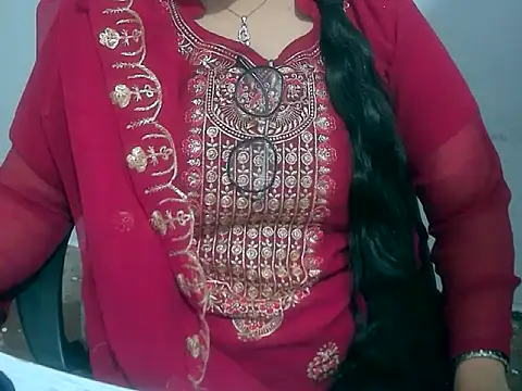 Cute Aliyaa online show from February 27, 2026, 7:30 am