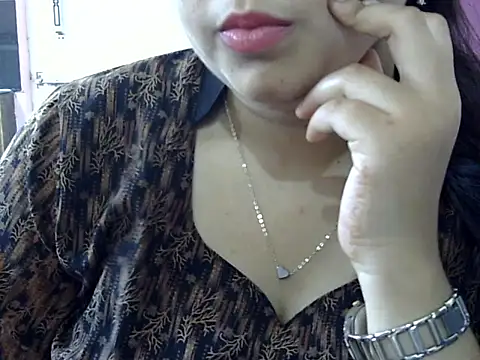 Snapshot of Cute_Aliyaa chatting on April 23, 2026, 9:30 am Cute Aliyaa online show from April 23, 2026, 9:30 am