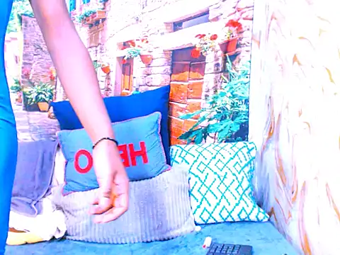 spicybarbie online show from February 17, 2026, 6:03 pm