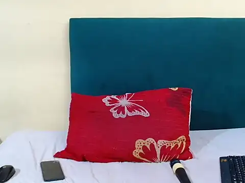 FreakyMelanin18 online show from February 17, 2026, 10:45 am