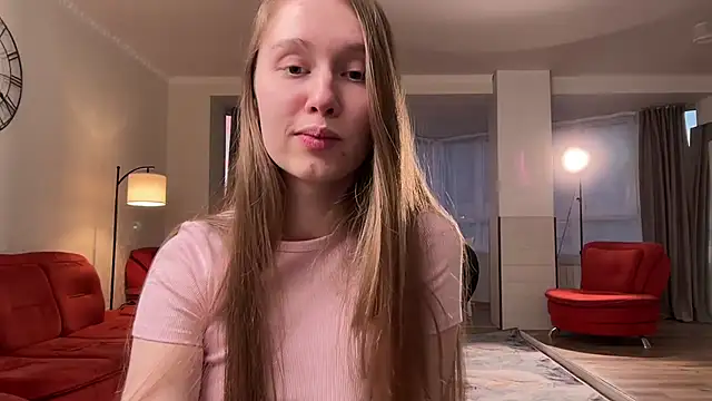 SharaNewbern online show from March 23, 2026, 2:32 pm