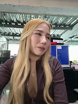 Snapshot of Isa_cortes_ chatting on April 22, 2026, 1:45 pm Isa cortes online show from April 22, 2026, 1:45 pm