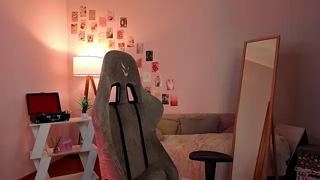 Snapshot of nexorine chatting on February 6, 2026, 11:46 am nexorine online show from February 6, 2026, 11:46 am