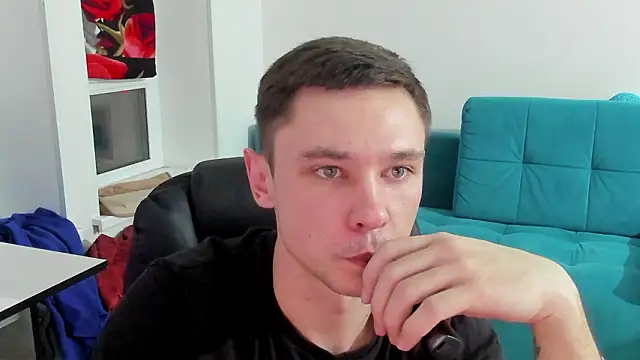 Alexmansuper online show from March 12, 2026, 11:44 pm