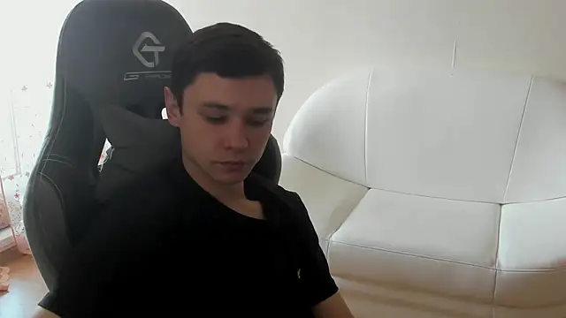 Alexmansuper online show from April 11, 2026, 11:58 am