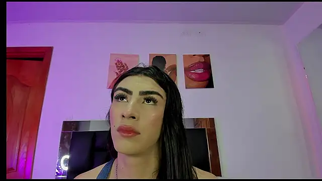 Isabella Moon9 online show from February 5, 2026, 11:15 am