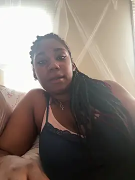 Snapshot of Ebonythroat777 chatting on May 30, 2026, 12:19 am Ebonythroat777 online show from May 30, 2026, 12:19 am