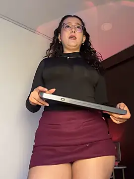 Snapshot of kittysophie_ chatting on February 2, 2026, 11:14 pm kittysophie online show from February 2, 2026, 11:14 pm