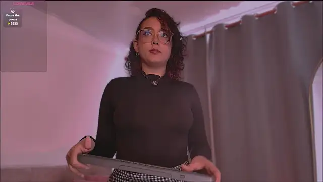 kittysophie  online show from March 27, 2026, 3:23 pm