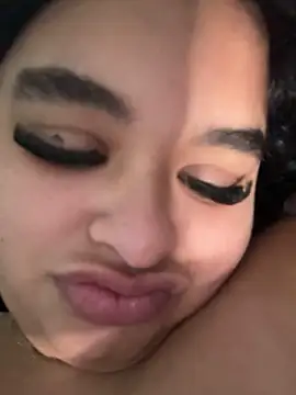 Aloyenita online show from February 10, 2026, 1:59 pm