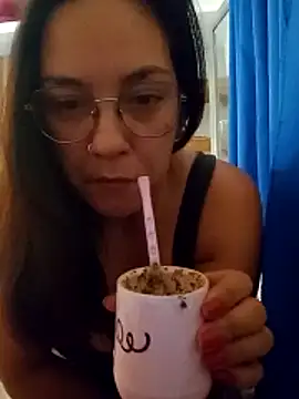 Snapshot of kuramaqueen chatting on February 10, 2026, 6:39 am kuramaqueen online show from February 10, 2026, 6:39 am