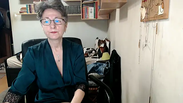 katemodel online show from October 19, 2025, 6:58 am