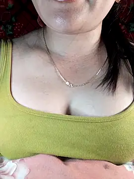 Reina Fcup01 online show from February 11, 2026, 5:12 am