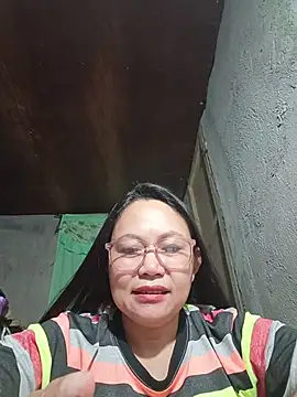 Snapshot of hotpinay_45 chatting on April 16, 2026, 8:09 pm hotpinay 45 online show from April 16, 2026, 8:09 pm