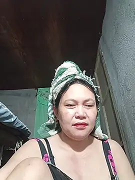 Snapshot of hotpinay_45 chatting on May 7, 2026, 4:40 am hotpinay 45 online show from May 7, 2026, 4:40 am
