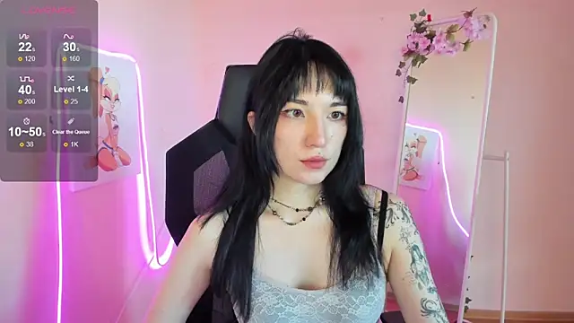 Snapshot of AliceeinWonderlanddd chatting on June 15, 2026, 2:25 am AliceeinWonderlanddd online show from June 15, 2026, 2:25 am