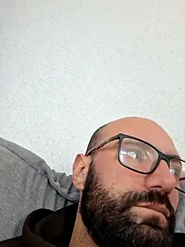 Robsonitj90 online show from June 10, 2026, 2:49 pm