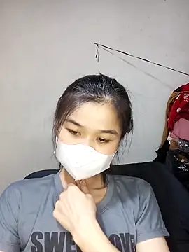 Snapshot of Daisy-lusia2026 chatting on February 23, 2026, 2:47 pm Daisy-lusia2026 online show from February 23, 2026, 2:47 pm