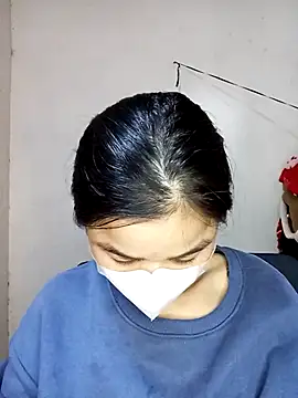 Daisy-lusia2026 online show from March 2, 2026, 2:35 pm