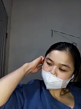 Daisy-lusia2026 online show from March 12, 2026, 1:17 pm