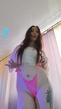 Snapshot of _strawberry_moon_ chatting on February 20, 2026, 10:49 am strawberry moon online show from February 20, 2026, 10:49 am