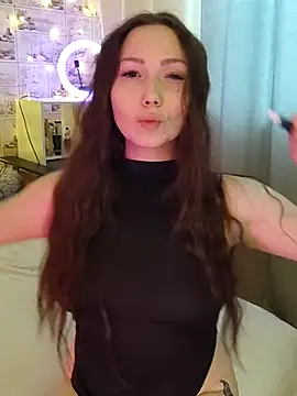 Snapshot of _strawberry_moon_ chatting on February 27, 2026, 10:37 am strawberry moon online show from February 27, 2026, 10:37 am