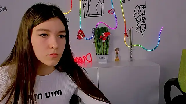 elis sunny online show from February 13, 2026, 6:20 am