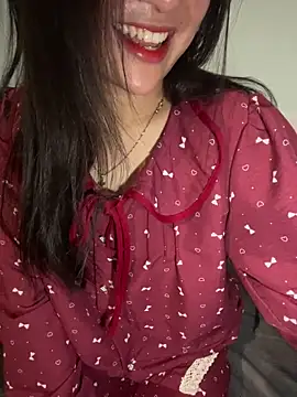 Snapshot of hotgirl-sexy chatting on February 8, 2026, 3:15 pm hotgirl-sexy online show from February 8, 2026, 3:15 pm