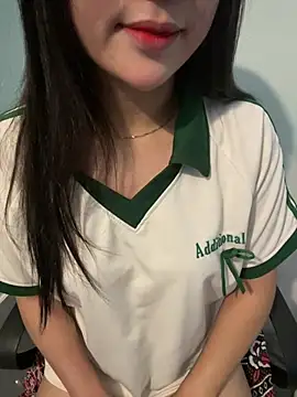 hotgirl-sexy online show from March 12, 2026, 7:36 am