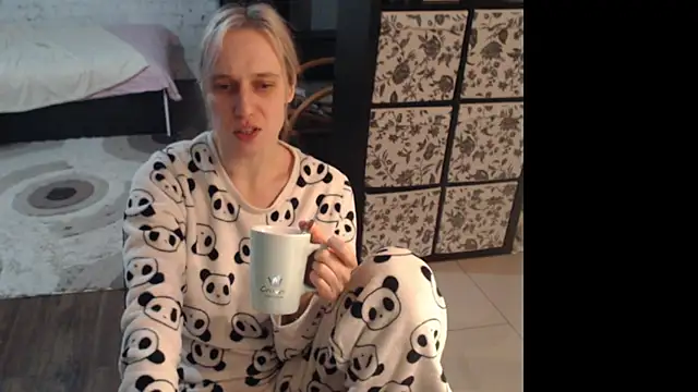 Your guilty pleasure1 online show from February 19, 2026, 2:18 am