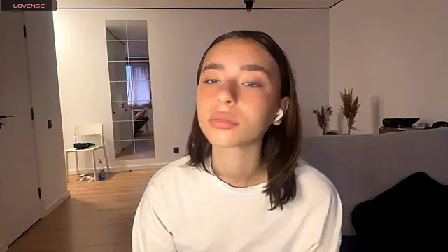 DeltaNorwoode online show from March 2, 2026, 6:03 am