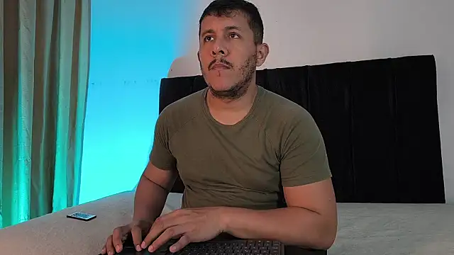 FuckPovHardcoresex online show from February 4, 2026, 6:47 pm