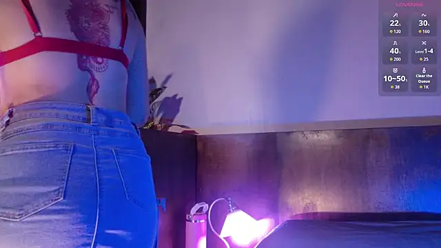 Snapshot of Maddie_fields chatting on February 20, 2026, 5:02 pm Maddie fields online show from February 20, 2026, 5:02 pm