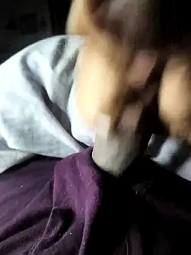 rahul234   online show from February 13, 2026, 6:37 pm