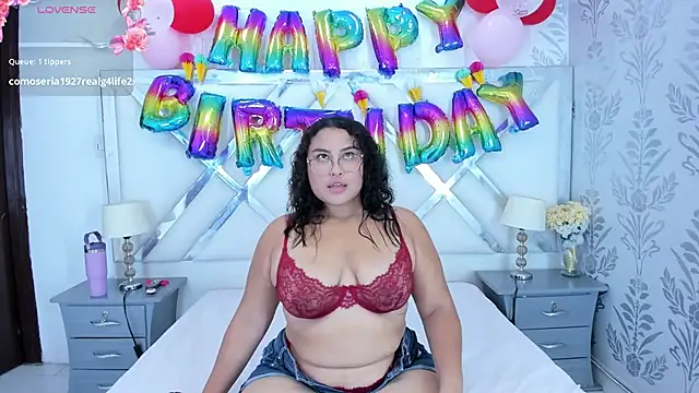 Snapshot of yaragarcia chatting on February 17, 2026, 3:47 am yaragarcia online show from February 17, 2026, 3:47 am