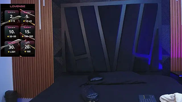 Hanna Becker  online show from February 18, 2026, 11:28 am