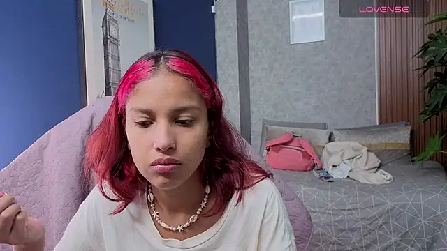 Snapshot of saphire_ chatting on May 14, 2026, 1:07 pm saphire online show from May 14, 2026, 1:07 pm