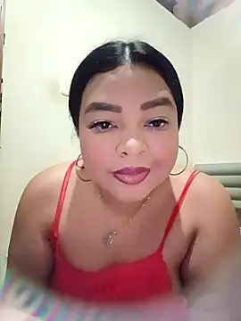 solene09 online show from February 6, 2026, 5:23 am