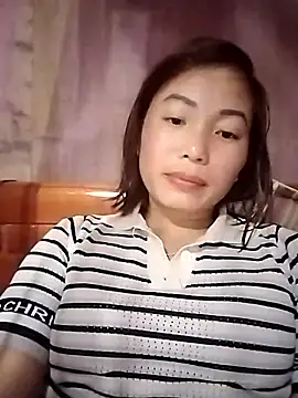 Ella-aa online show from March 4, 2026, 12:44 pm